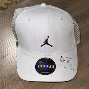 Jordan Kids White Rise Cap NWT